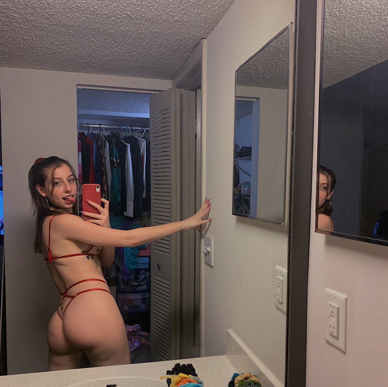 AVAILABLE FOR FUCK