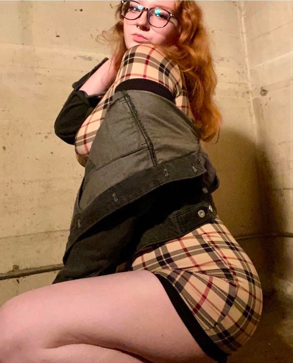 Chat me up if you are down for hookup text me +1 (464) 249-4277 Telegram:@Marie_Ives IG:ives1558