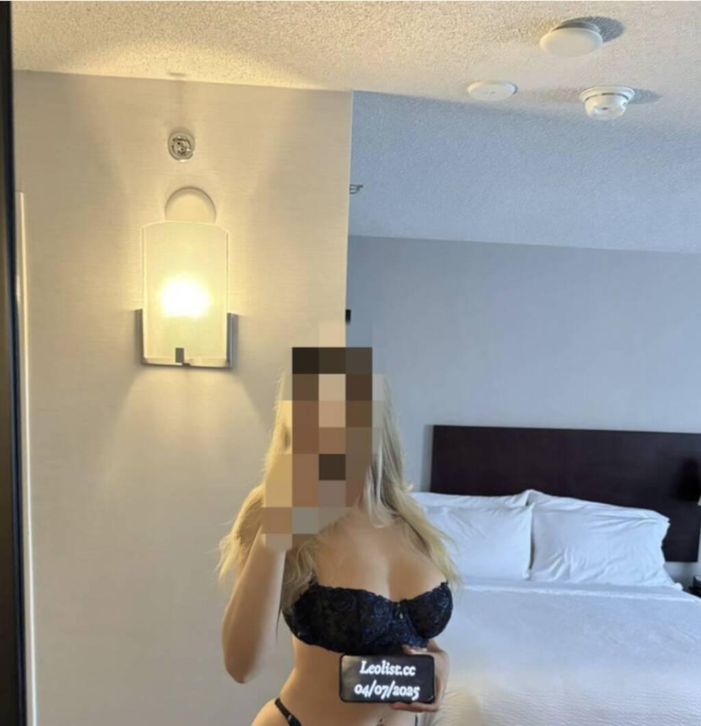 !IINCALLS, OUTCALLS, & ONLINE BABE!!