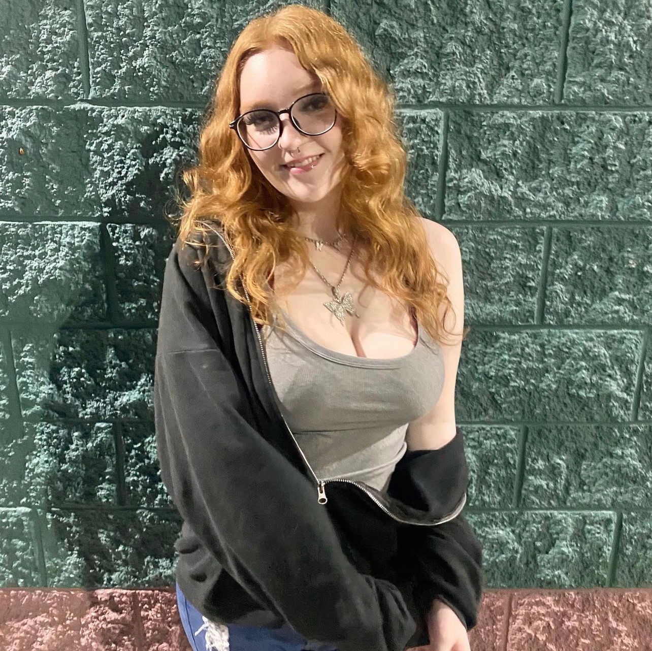 Hi Am Jenny, Sexy red head escort , available for girlfriends experience fun , also a squirter💦🥺